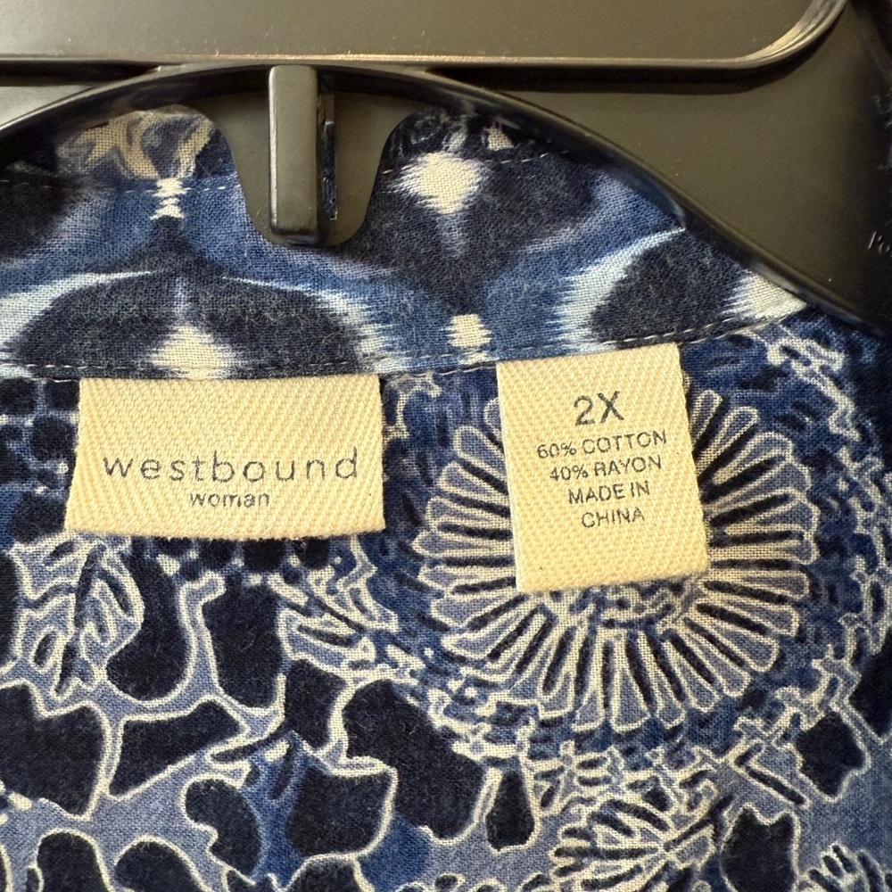 Westbound Women's 2X Long Sleeve Button Down - Picture 2 of 5